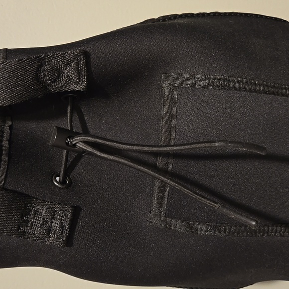 Offline By Aerie Neoprene Backpack, Black - Picture 6 of 9